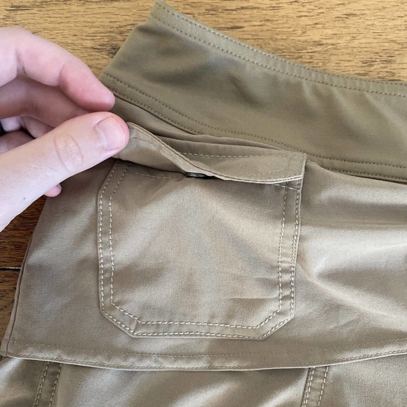 Athleta Wherever Skort Sz 4 Women’s Skirt w Shorts Layered Stretchy Tan Khaki - Picture 2 of 9
